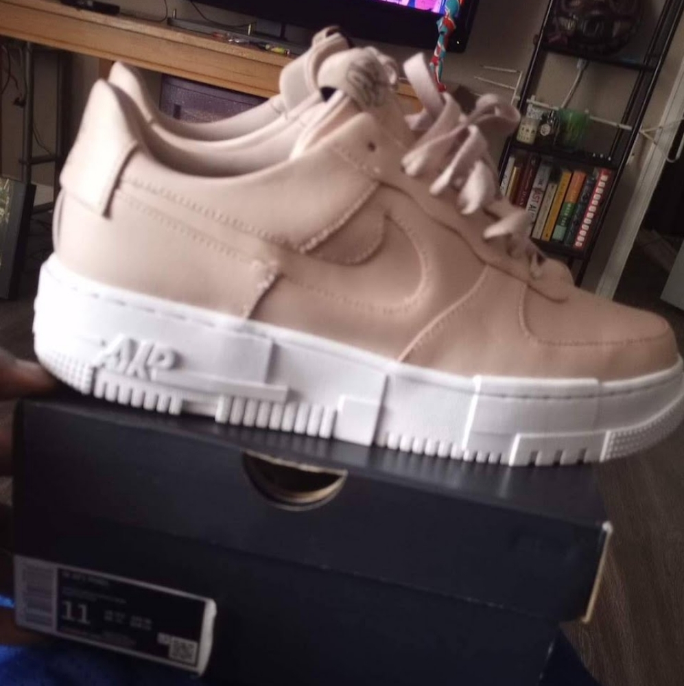 Rare Air Force One's